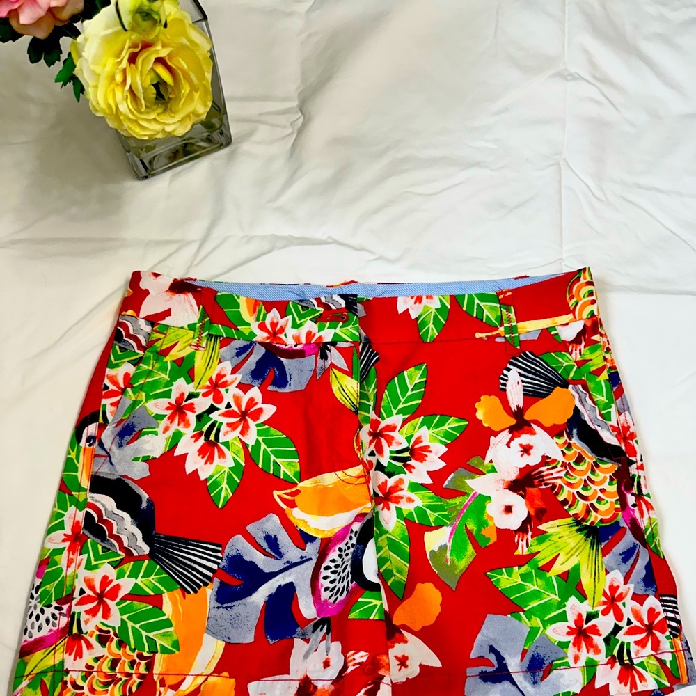 Crown & Ivy female EUC. Size 10